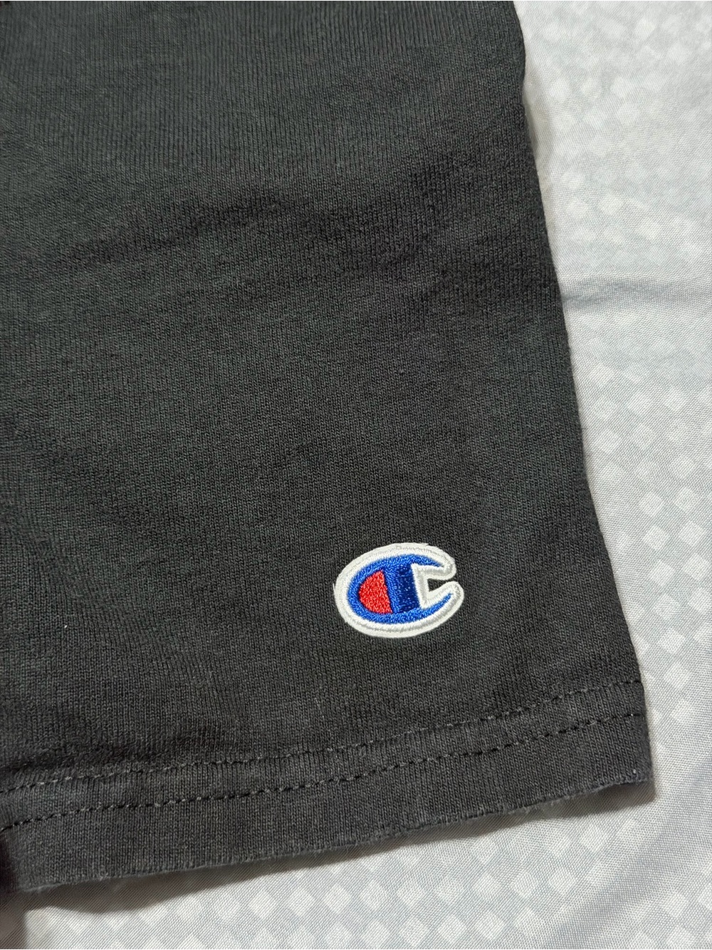 Size XL - Champion Two Tiger Black T-Shirt Short Sleeved - Picture 6 of 7